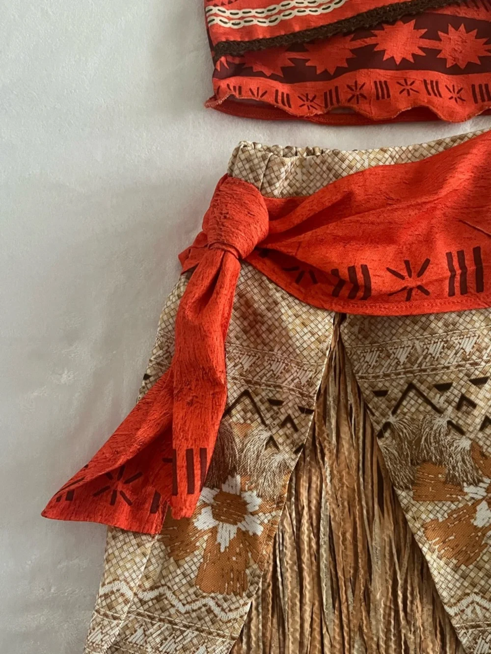 Disney Collection Moana Two-Piece Halter Top and Fringe Skirt Set Size 3